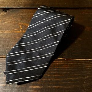Hugo Boss 100% Silk Tie